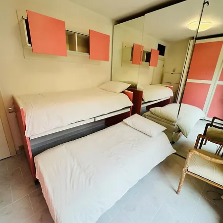 Apartment With Swimming Pool & Sea View *